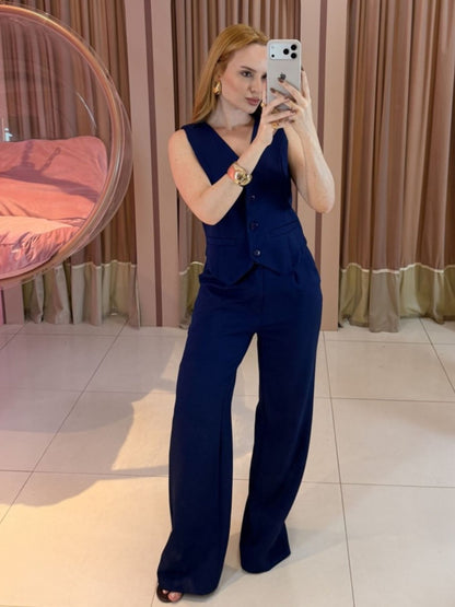 conjunto alfaiataria feminino colete e calça pantalona azul Clara Store