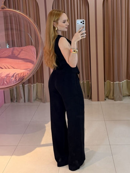 conjunto alfaiataria feminino colete e calça pantalona preto Clara Store